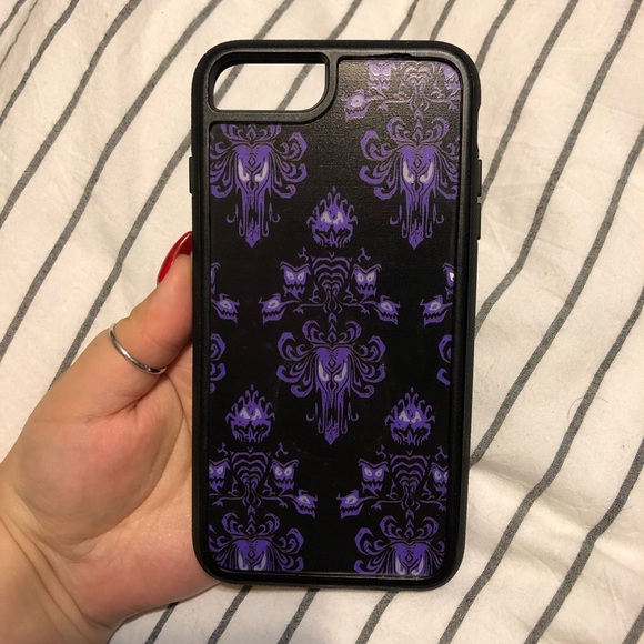 Featured image of post Disney Haunted Mansion Iphone Wallpaper